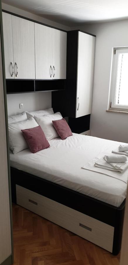 מאקרסקה Apartman Petra מראה חיצוני תמונה
